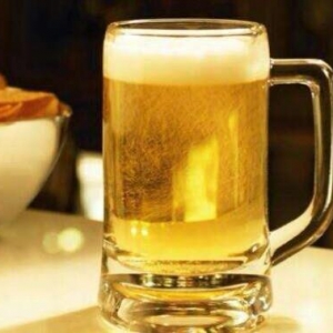 啤酒杯生產廠家怎么選？哪家質優(yōu)價廉